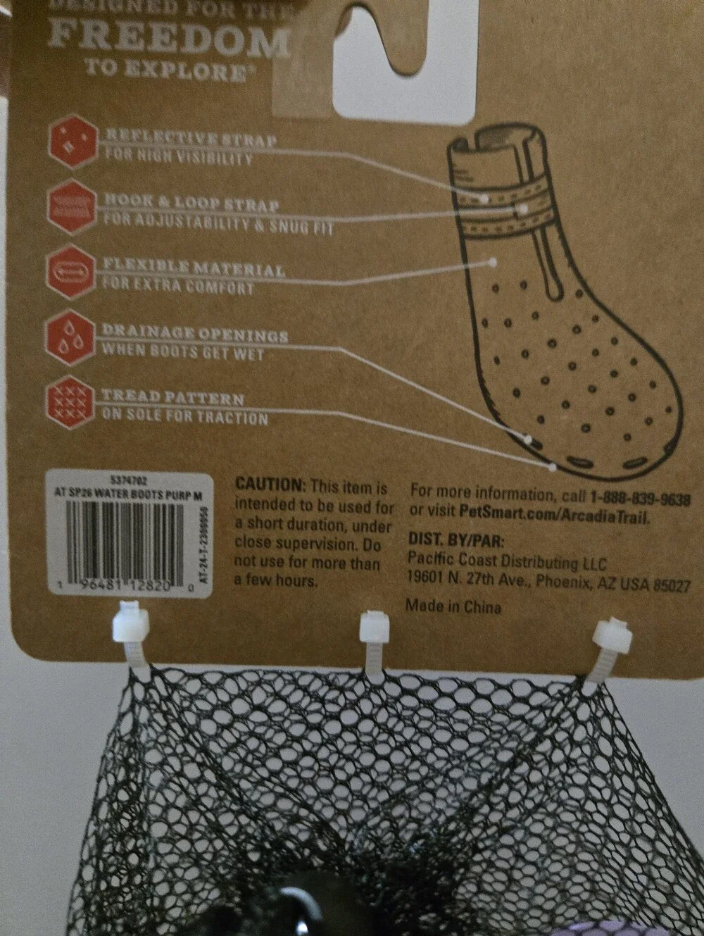 Arcadia Trail Dog Purple Water Boots New In Packaging Size: Medium